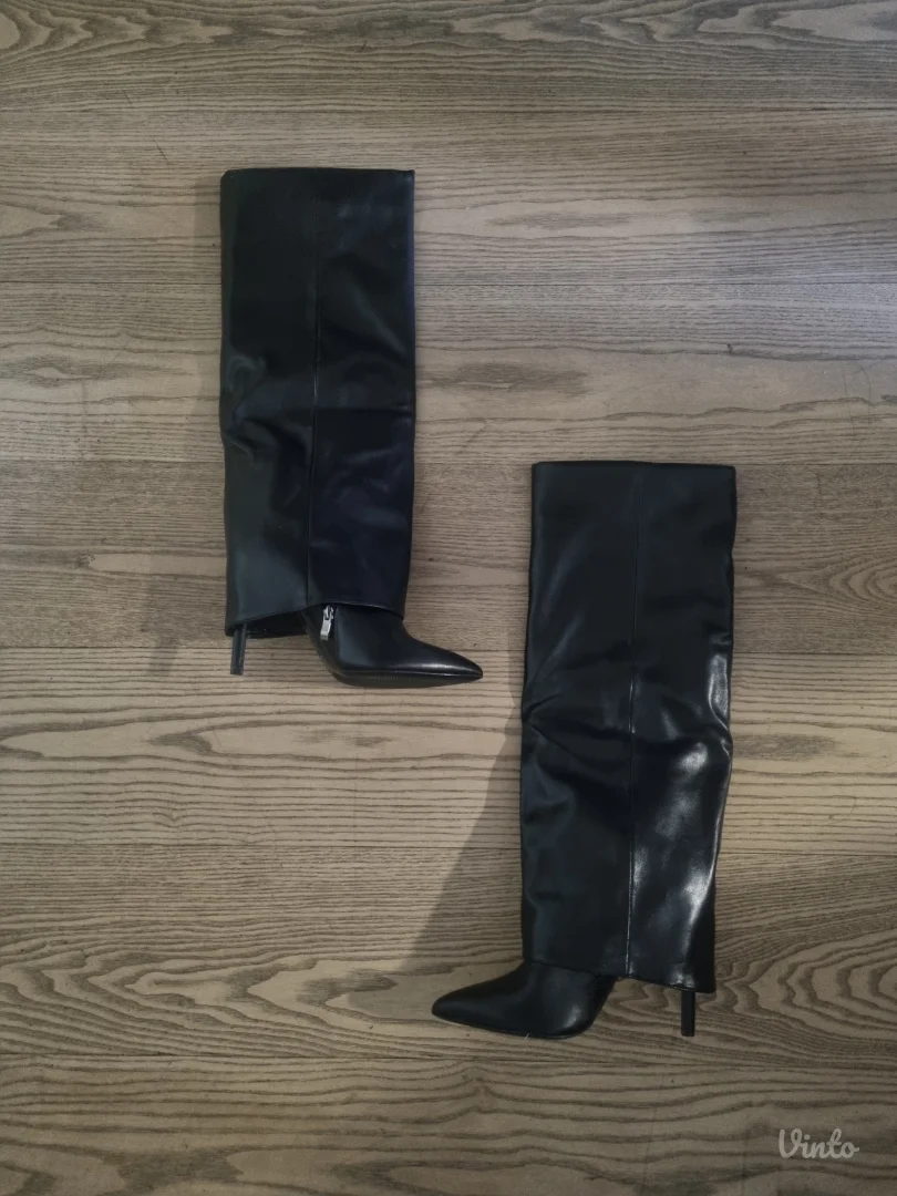 Zenske cizme na stiklu br.39