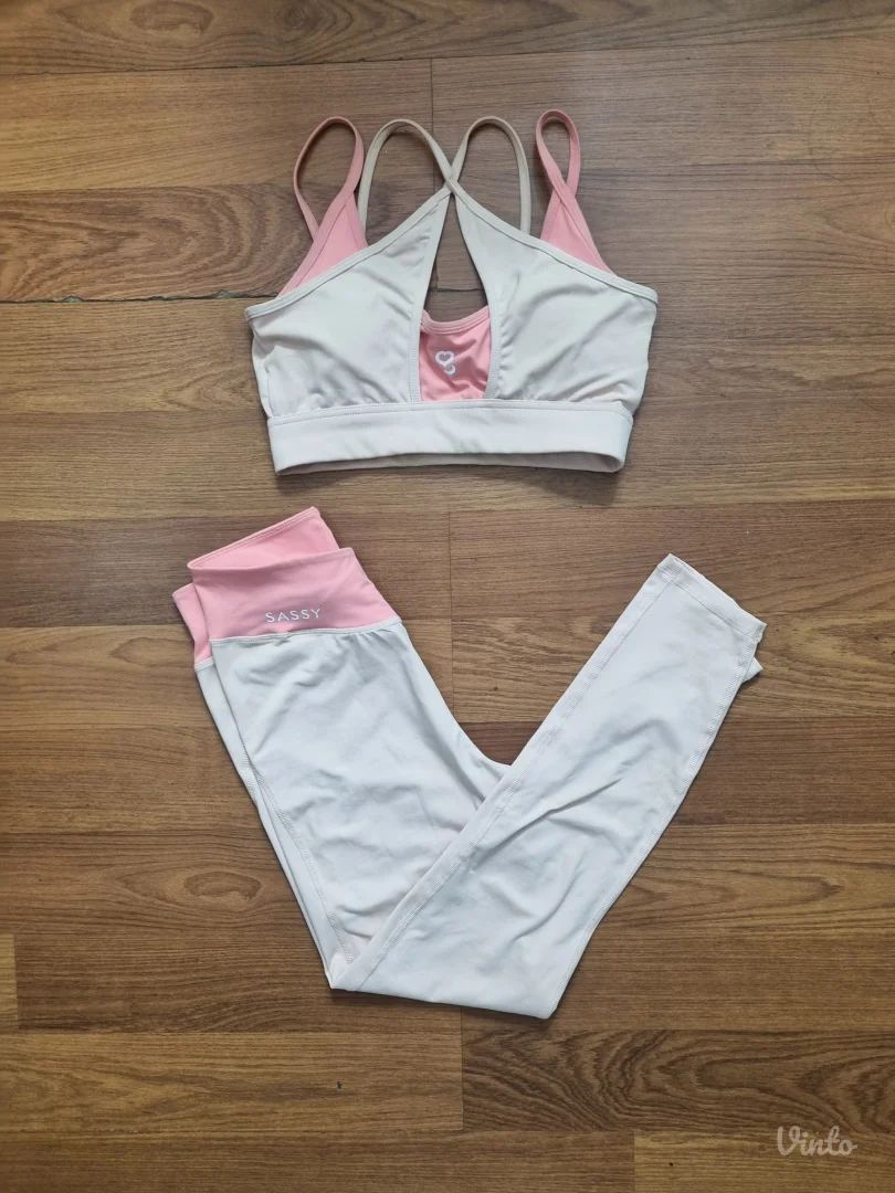 Sassy komplet za trening M