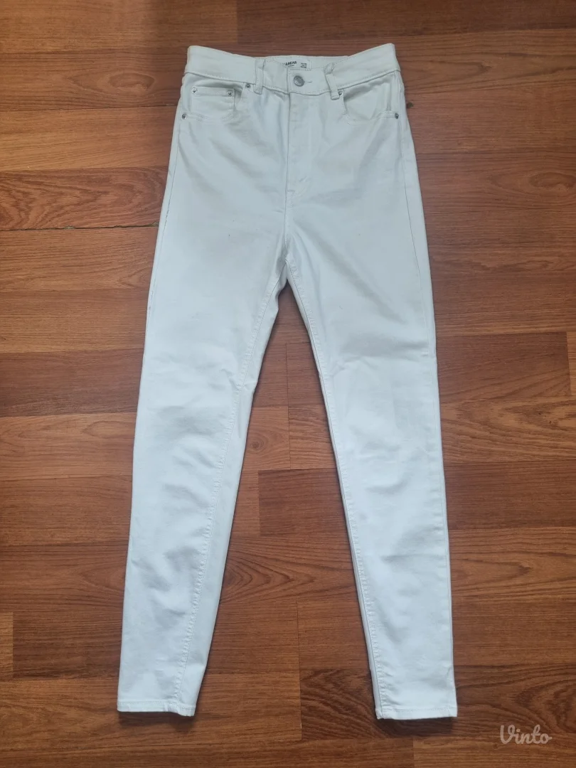 Bele farmerice Pull n Bear S