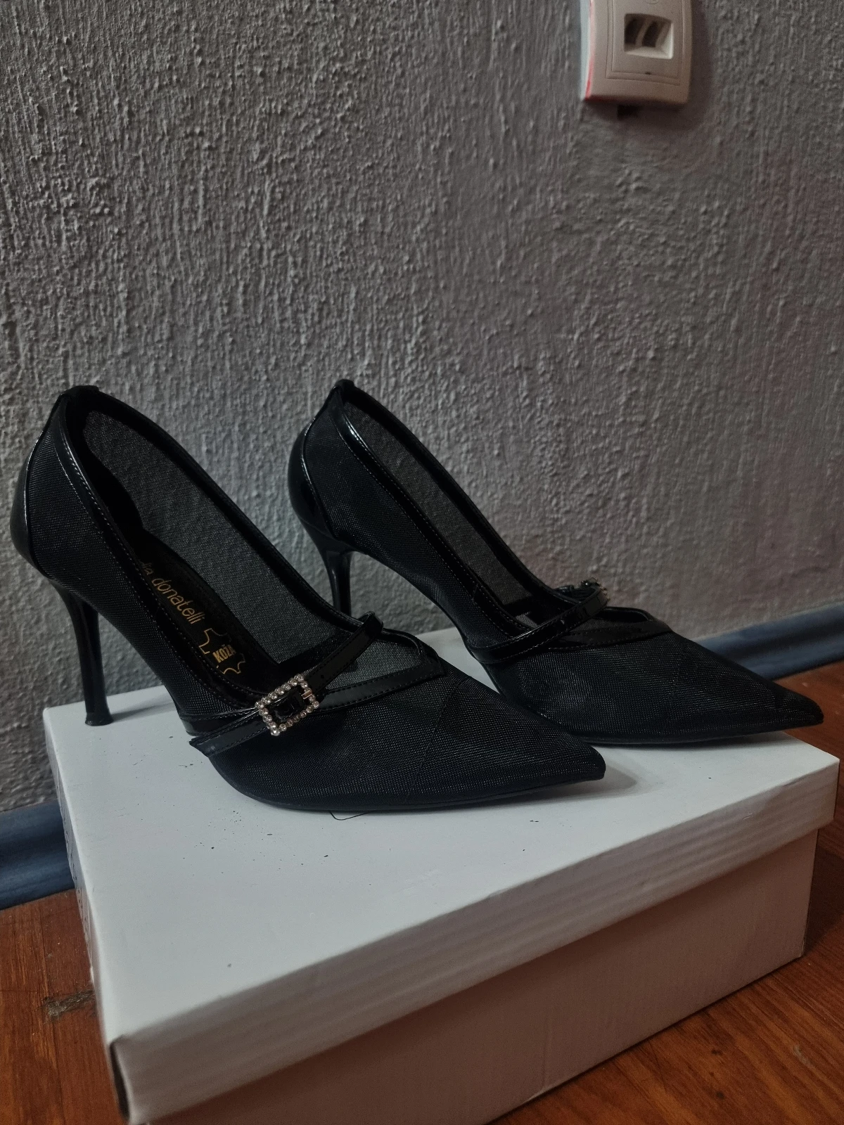 Elegantne stikle salonke br.39