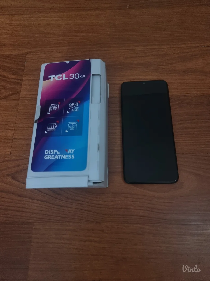 Mobilni telefon TLC30 SE
