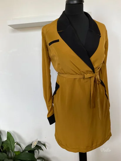 Haljina na preklop M