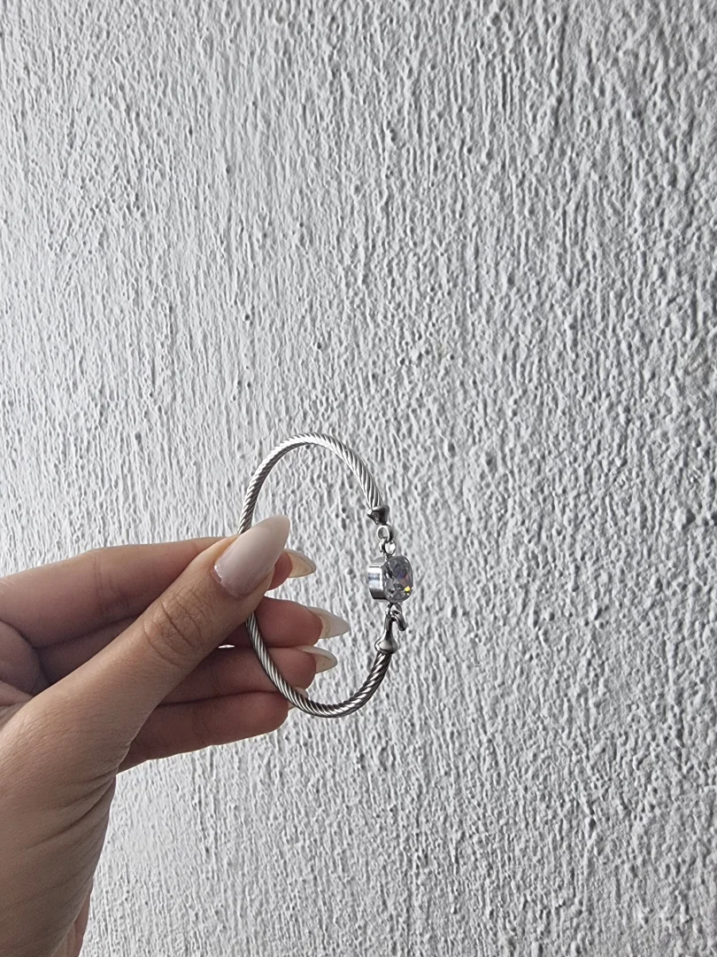 Daniel Klein srebrna narukvica