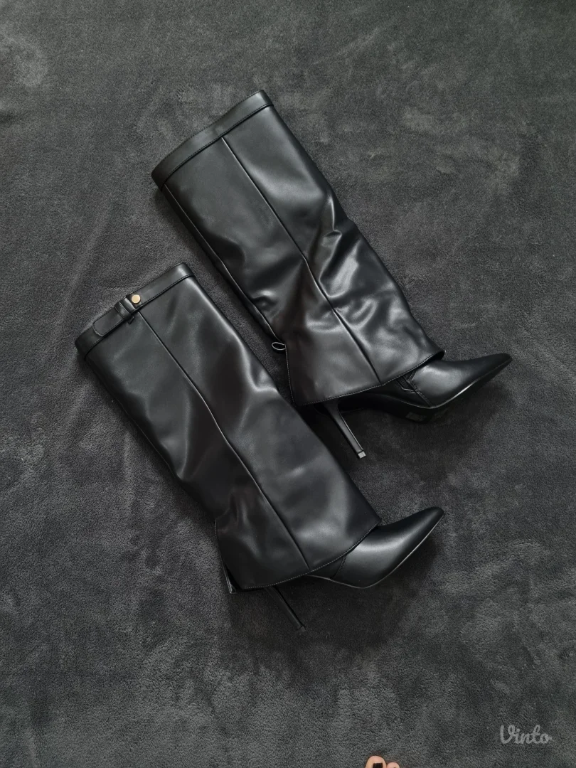 Viralne cizme na stiklu br.39