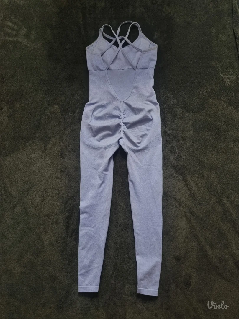 Sportski kombinezon za trening S/M