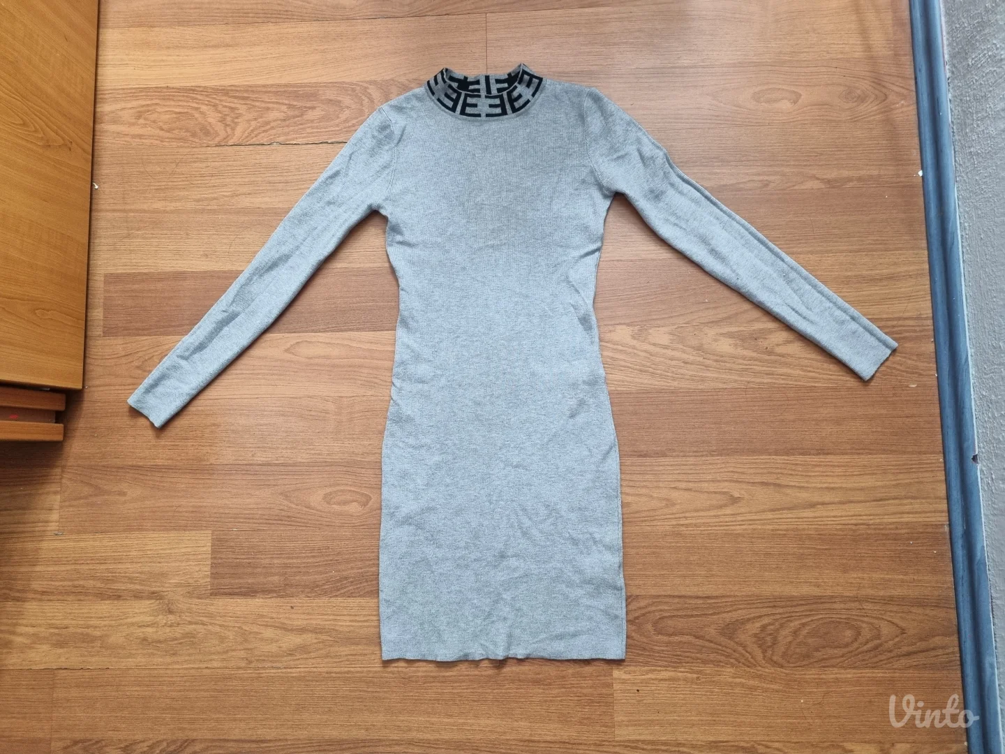 Trikotazna haljina polurolka S