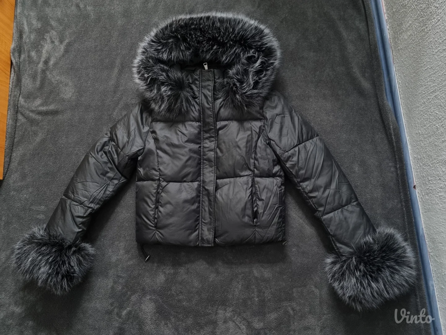 Zenska jakna sa cicom S