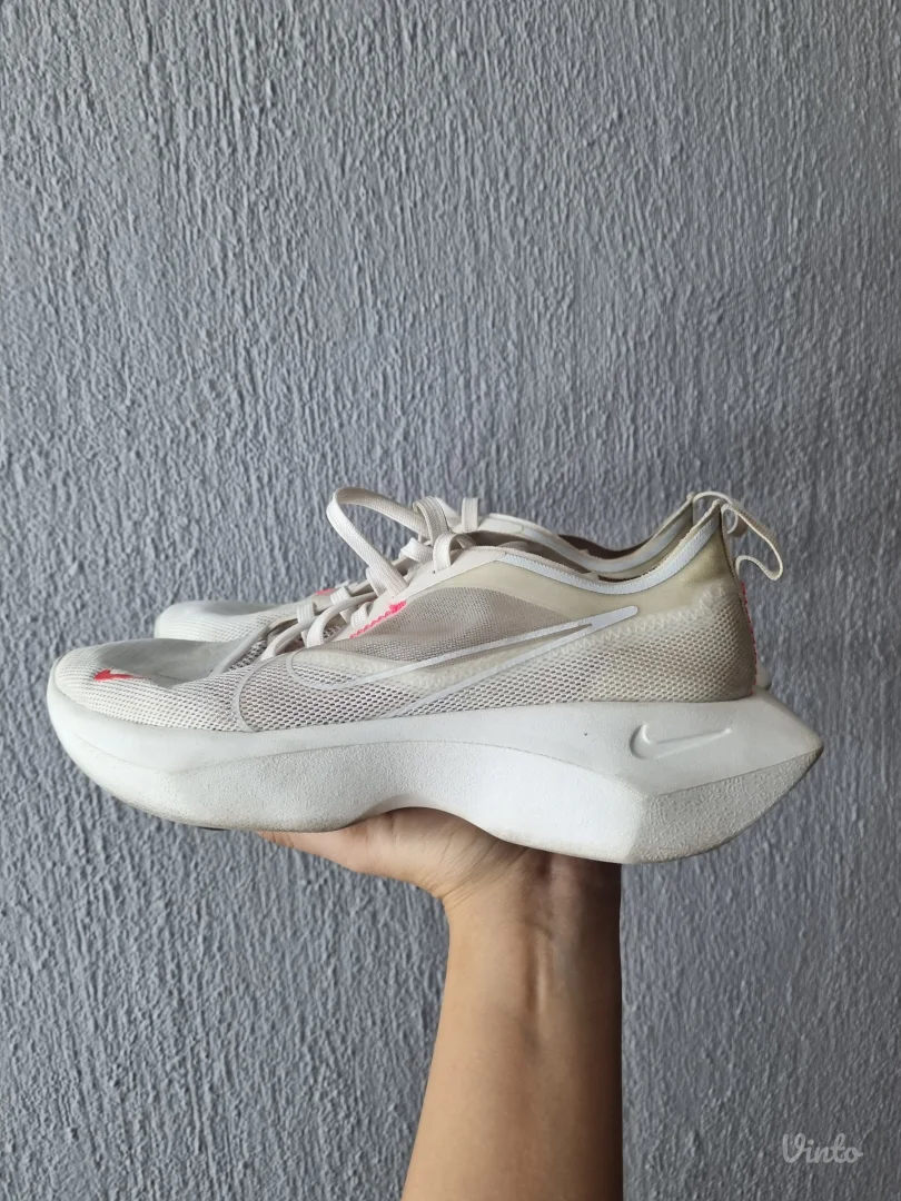 Zenske patike Nike br.38.5