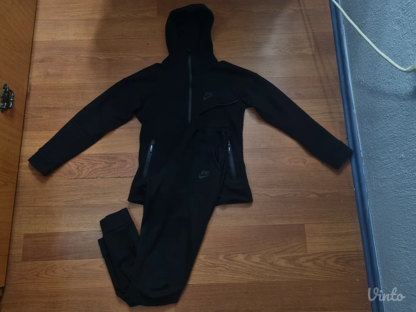 Zenska komplet trenerka Nike S