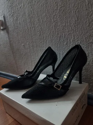 Elegantne stikle salonke br.39