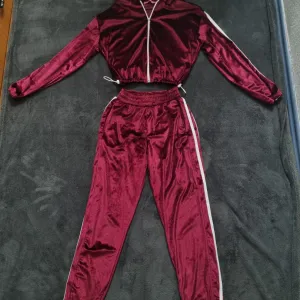 Plisana trenerka S/M