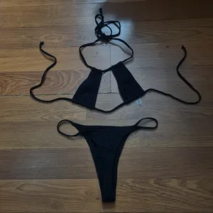 Dvodelni kupaci kostim M