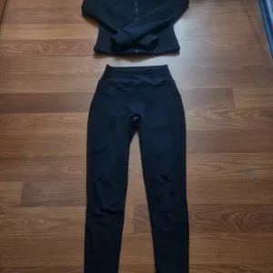 Sportski komplet Strong M