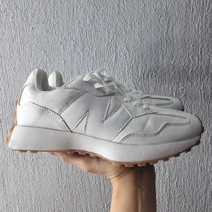 New Balance 327 zenske patike br.39
