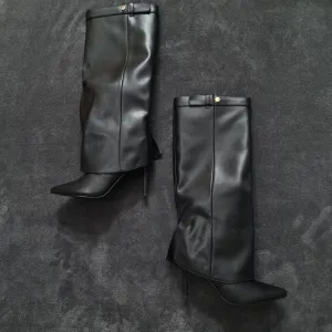 Cizme na stiklu br.39