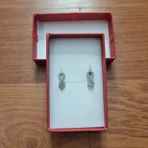 Srebrne mindjuse infinity