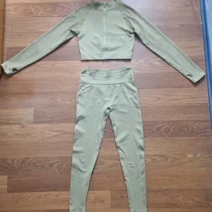 Komplet za trening M