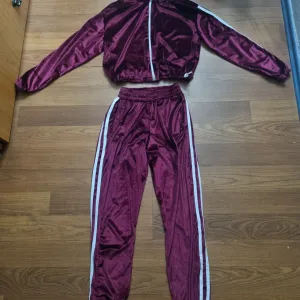 Komplet plisana trenerka S/M