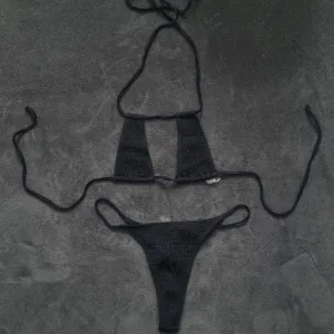 Dvodelni kupaci kostim M