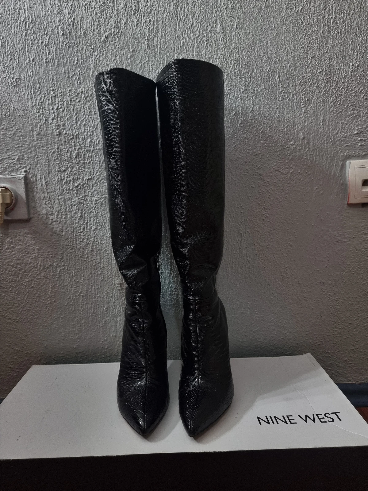 Cizme na stiklu Nine West br.38.5