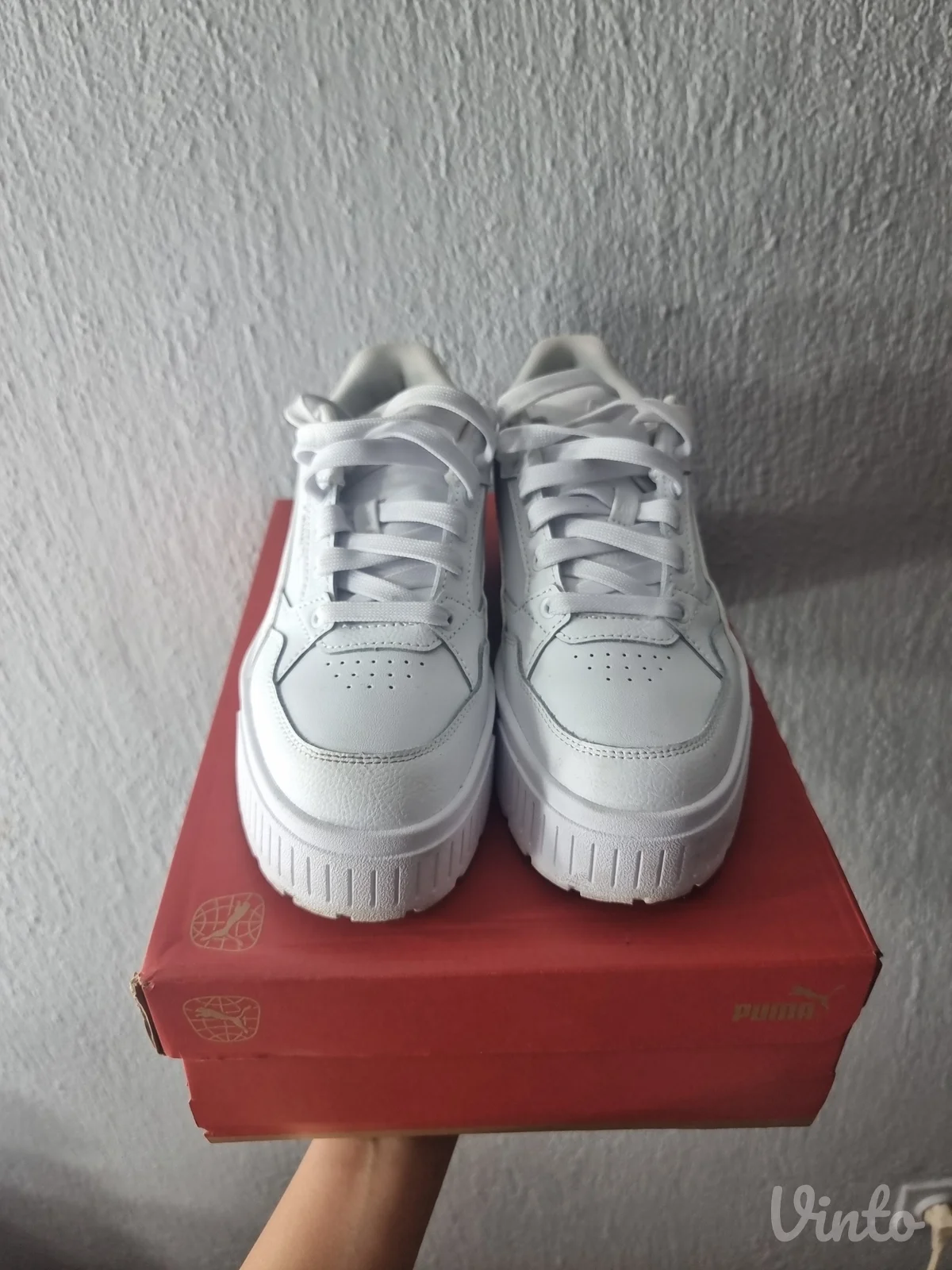 Zenske patike Puma Carmen II br.39