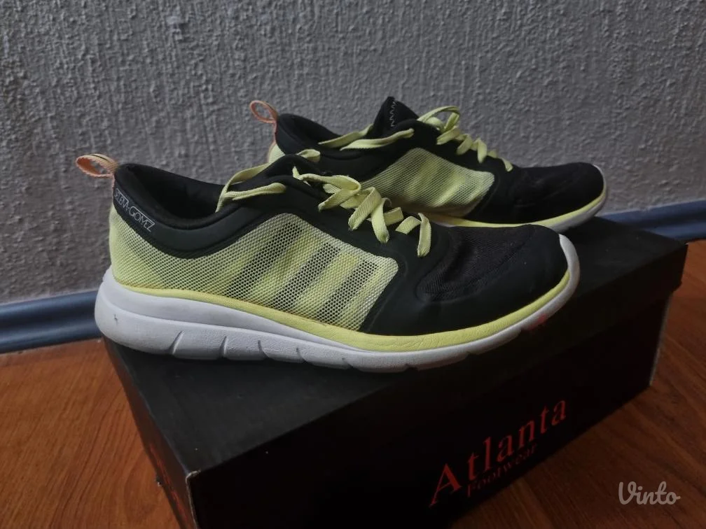 Zenske patike Adidas Neo br. 36.5