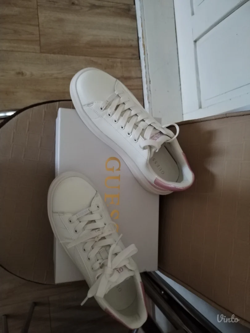 Guess ženske patike