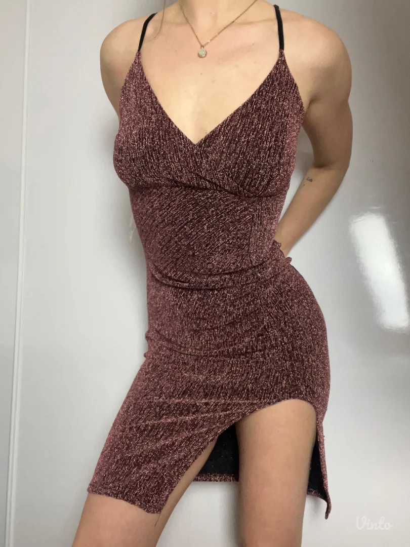 Velvet haljina sa sljokicama