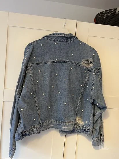 Pull and bear jaknica