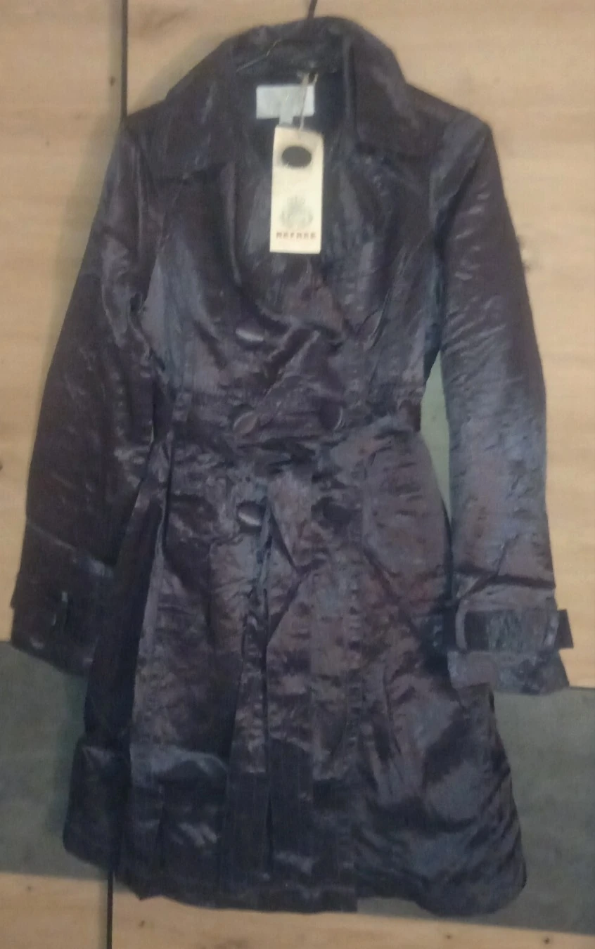 Nov satenski mantil REFREE sa etiketom – A-kroj – Crni – S, M, L