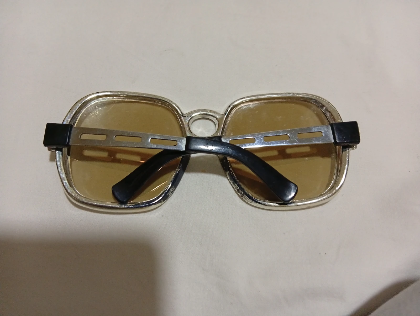 VINTAGE Retro Naočare za Sunce iz 70ih / Oversized / Kao Nove