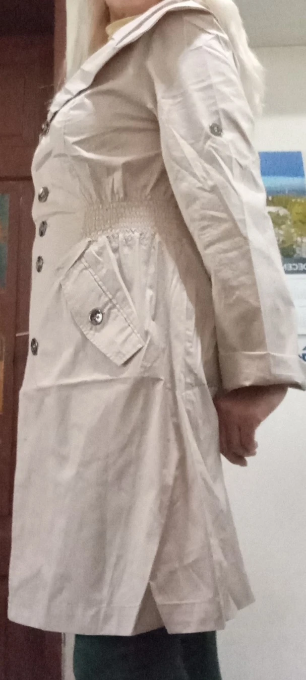 NOVO!Atraktivan bež mantil sa žabicama u struku S-XXL