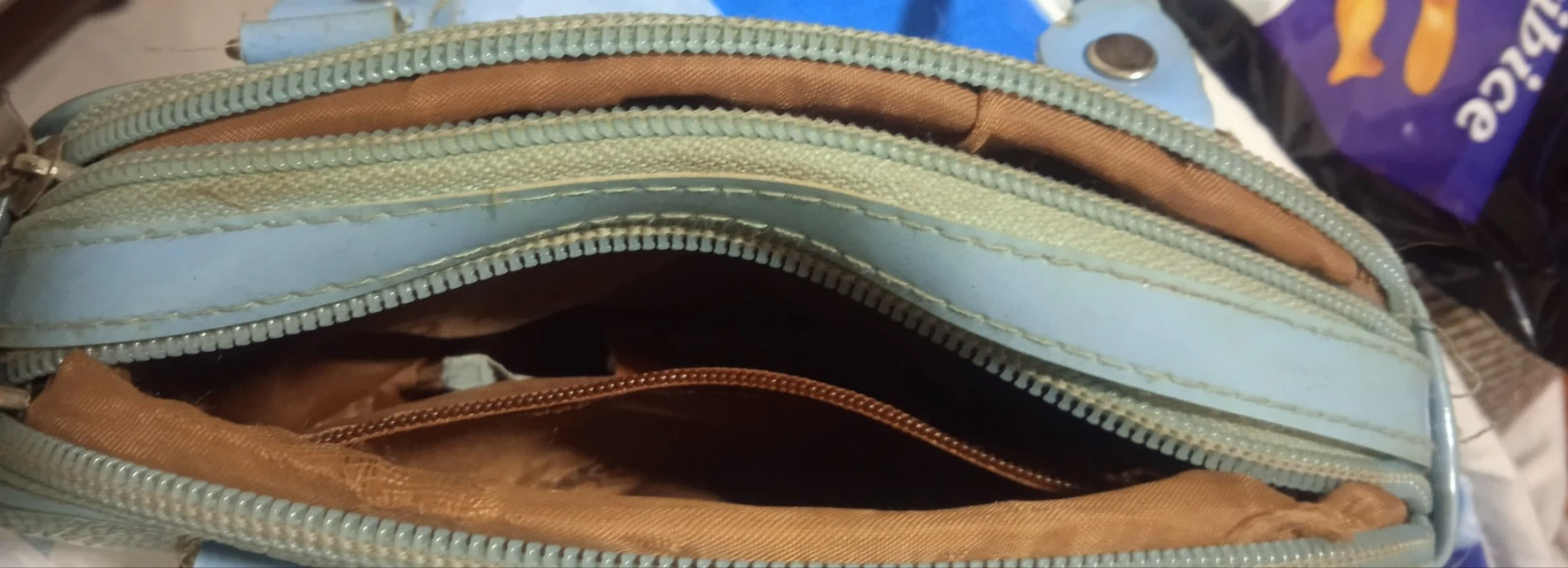 Retro Y2K Pastelno Plava Torbica - Mini Bowling Bag