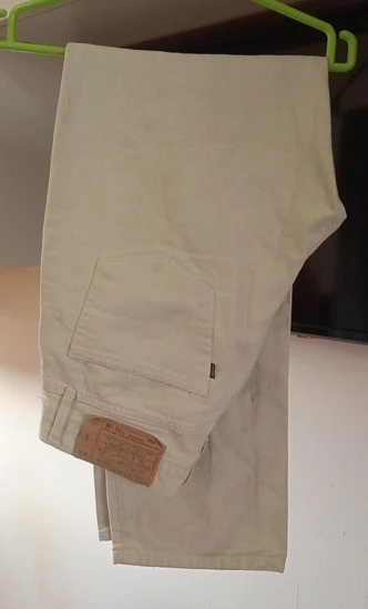 LEVI'S 501 original W33 L36 muske farmerke