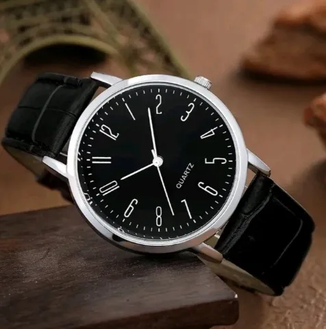Novi muški kvarcni sat | Elegantan crni dizajn | Klasika | NOVO