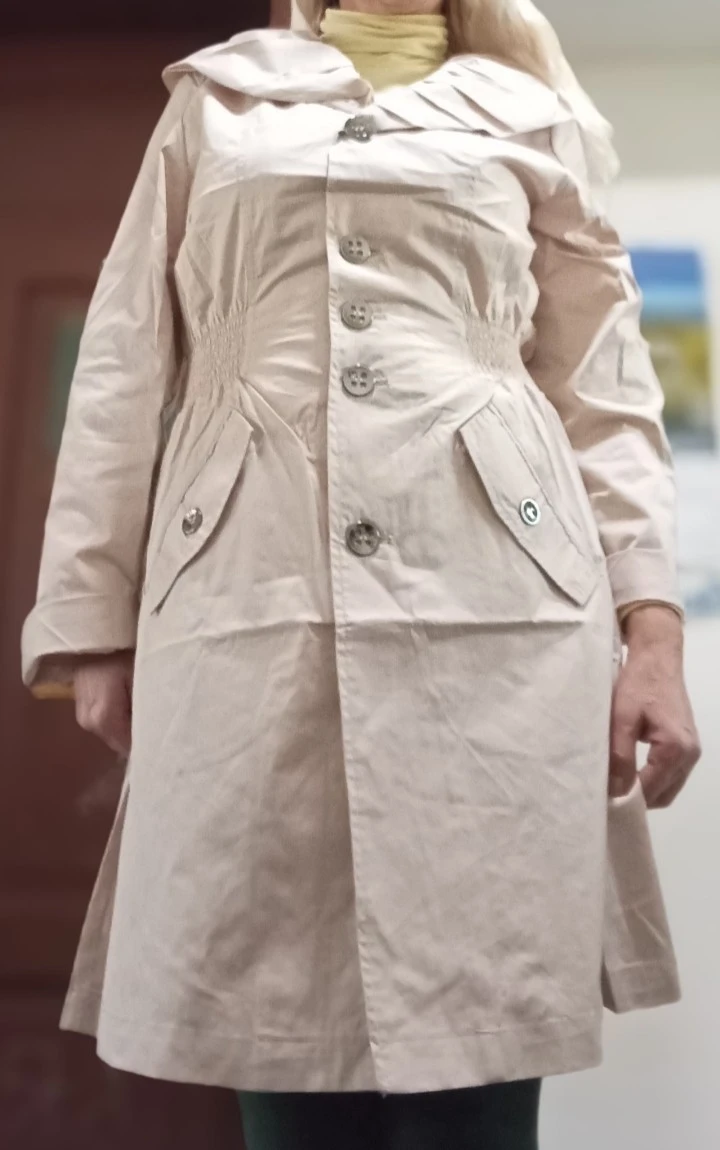 NOVO!Atraktivan bež mantil sa žabicama u struku S-XXL