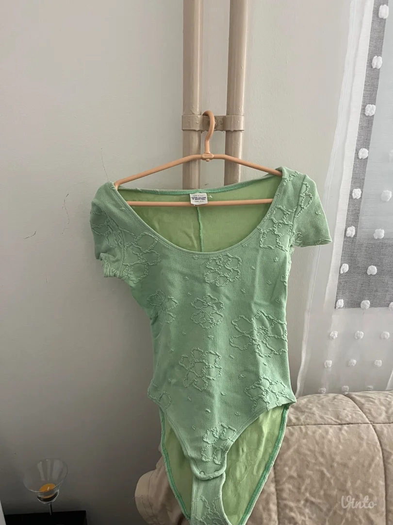 Benettobn bodi majca