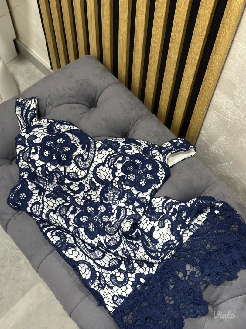 Elegantna čipkasta haljina