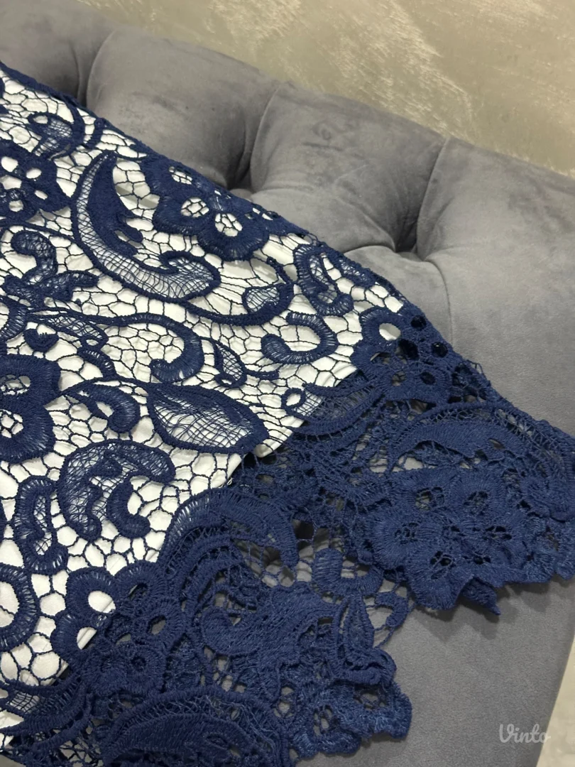 Elegantna čipkasta haljina