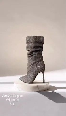 Jessica Simpson čizme