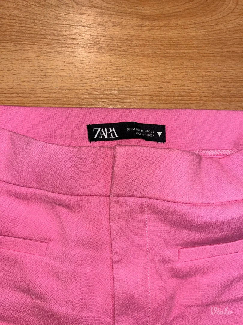 Zara kapri pantalone