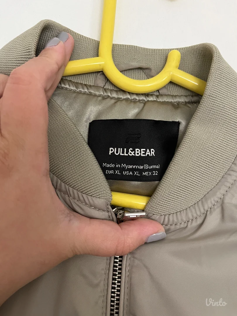 PULL&BEAR BOMBER JAKNICA