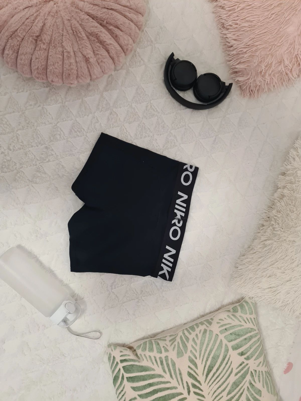 NIKE PRO sorc