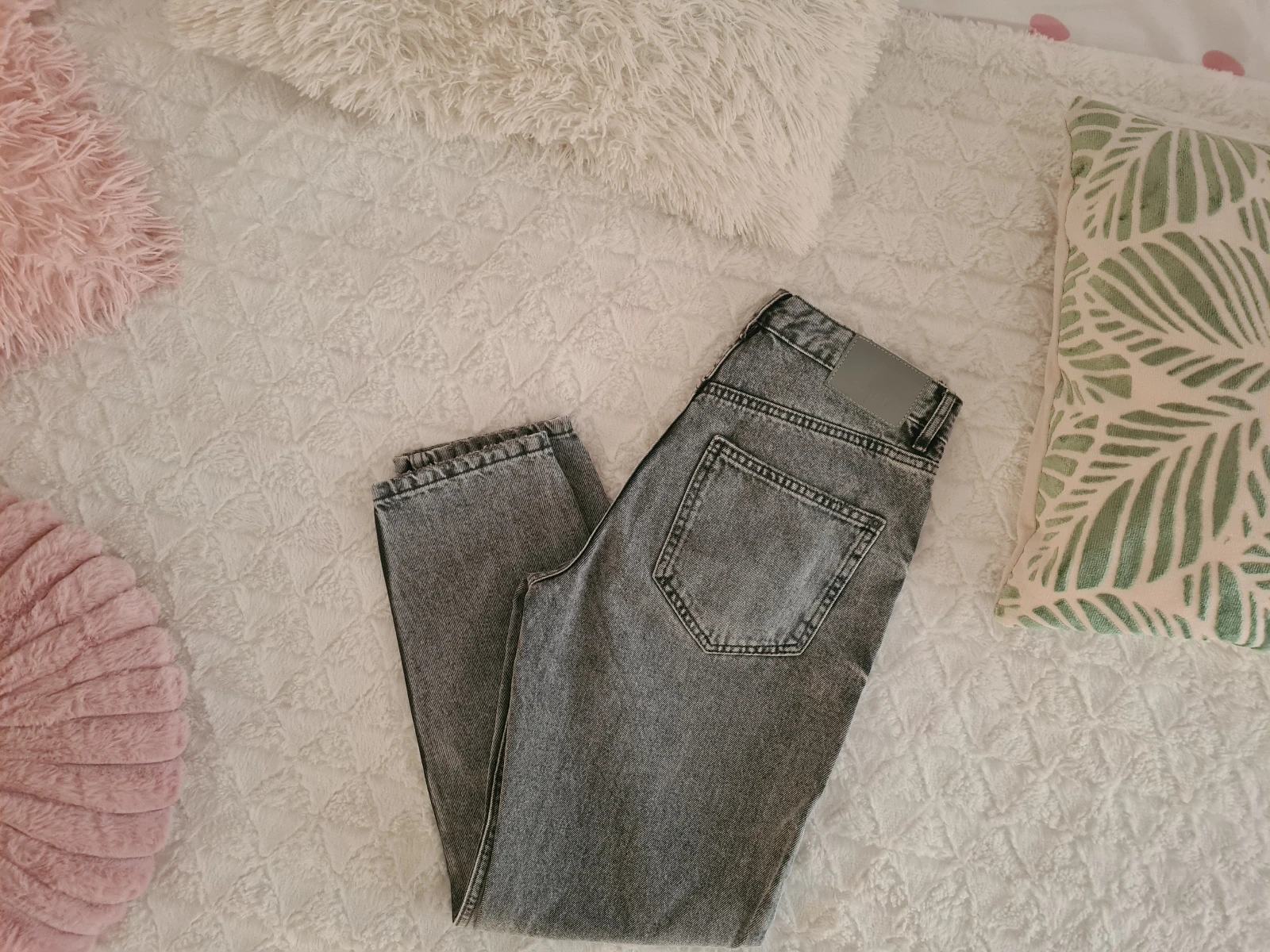 Sive farmerke MOM FIT