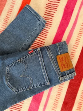 LEVIS farmerke
