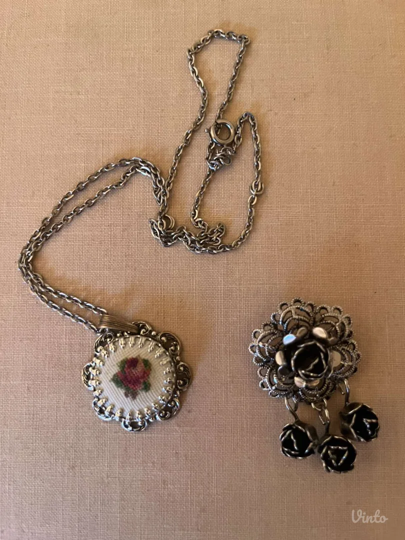 Vintage ogrlica i bros
