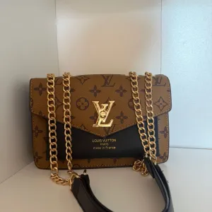 Louis Vuitton - Zenska torbica
