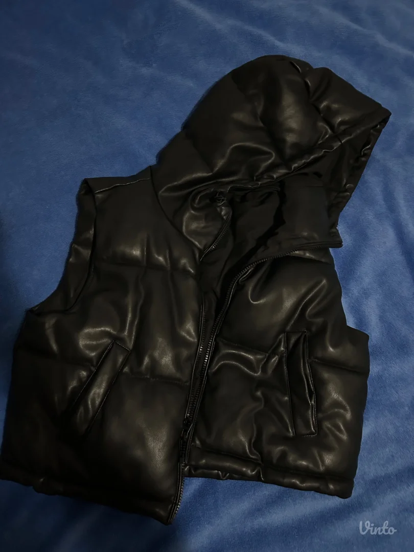 Stradivarius prsluk-eko koza