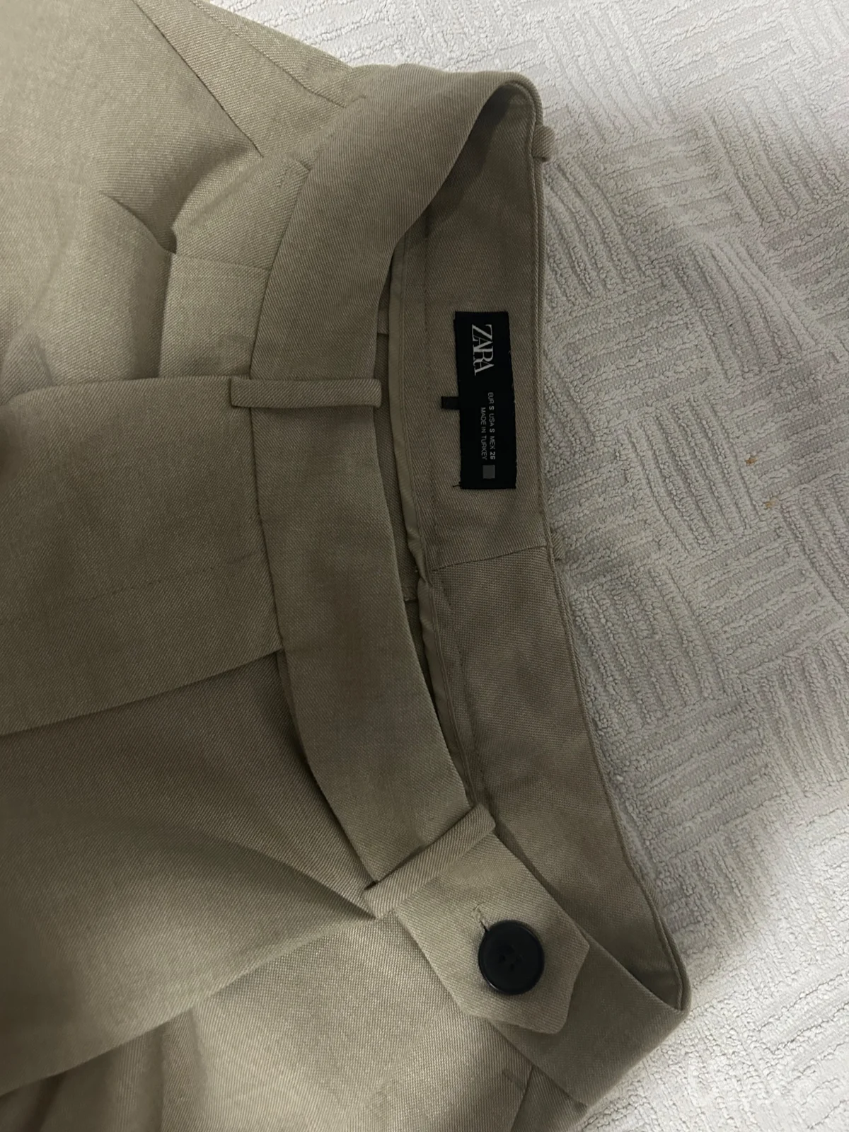 Zara pantalone