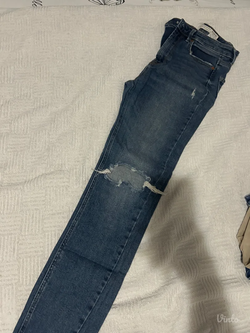 Farmerke Stradivarius